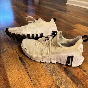 Nike Free Metcon 6 Women’s Shoe